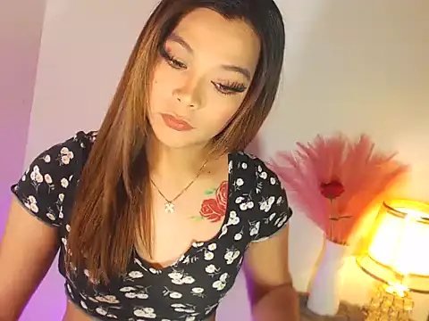 Snapshot of MajesticKitana chatting on December 2025 05:06:02 AM MajesticKitana online show from December 2025 05:06:02 AM