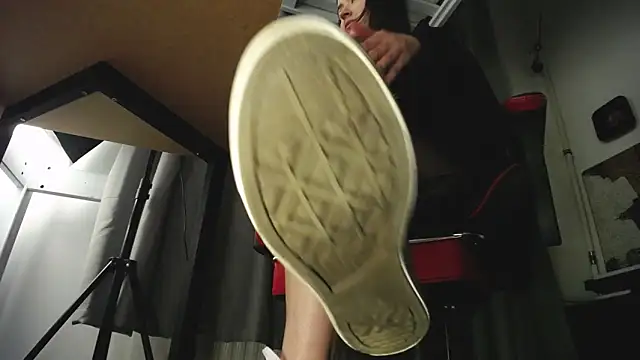 RichMasya- online show from October 2025 09:43:02 PM