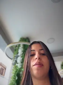 IvySanders1 online show from October 2025 12:04:02 PM