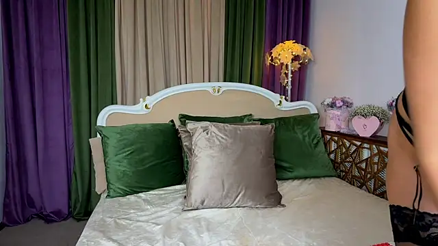 VanessaJonson online show from March 2025 05:33:01 AM
