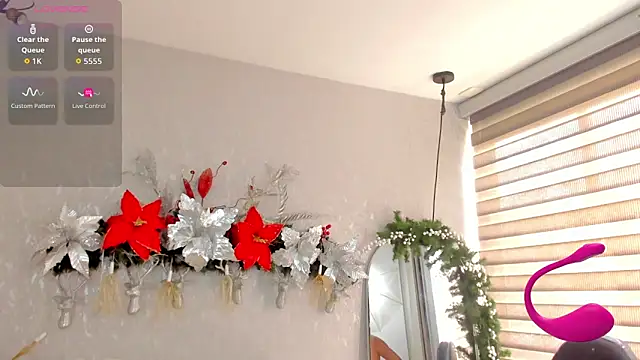 EmmaFerrary online show from November 2025 04:07:01 PM