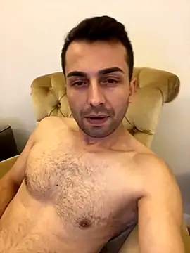 Snapshot of Emre-34 chatting on November 2025 10:46:01 PM Emre-34 online show from November 2025 10:46:01 PM