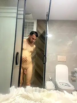 Snapshot of Emre-34 chatting on November 2025 01:47:01 PM Emre-34 online show from November 2025 01:47:01 PM