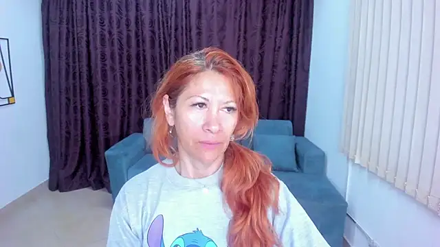 cintiagreyx online show from November 2025 12:20:01 PM