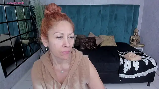 cintiagreyx online show from February 2026 11:28:01 AM