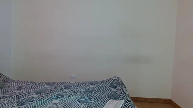 Estrella sweett online show from December 2024 03:31:02 PM