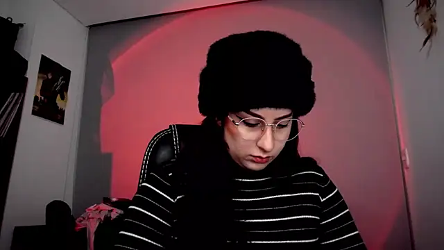 Scarlett Sen online show from October 2025 02:07:01 PM