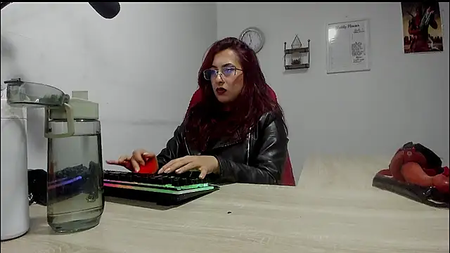 Scarlett Sen online show from February 2025 03:44:02 PM