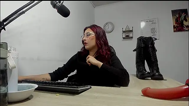 Scarlett Sen online show from February 2025 04:05:02 PM