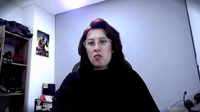 Snapshot of Scarlett_Sen chatting on May 2026 03:09:01 PM Scarlett Sen online show from May 2026 03:09:01 PM