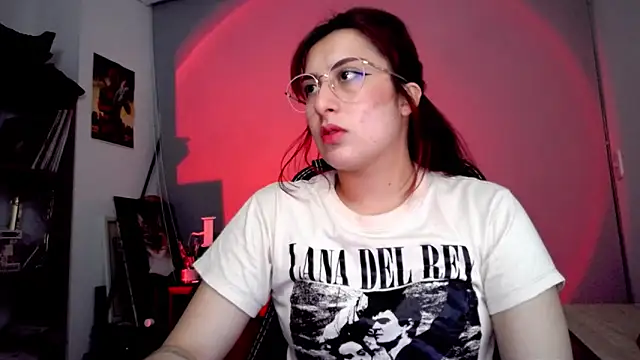 Scarlett Sen online show from November 2025 06:00:02 PM