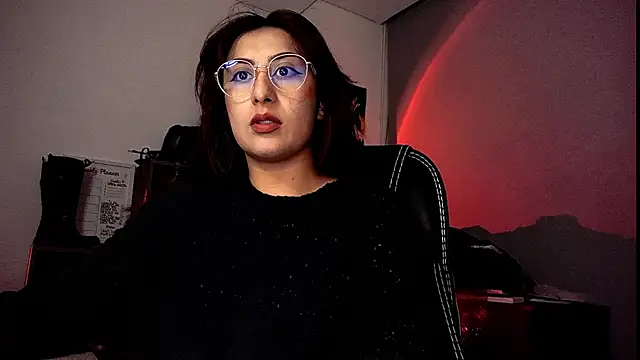 Scarlett Sen online show from September 2025 03:34:02 PM