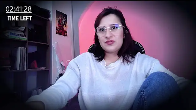 Snapshot of Scarlett_Sen chatting on July 2026 01:04:02 PM Scarlett Sen online show from July 2026 01:04:02 PM