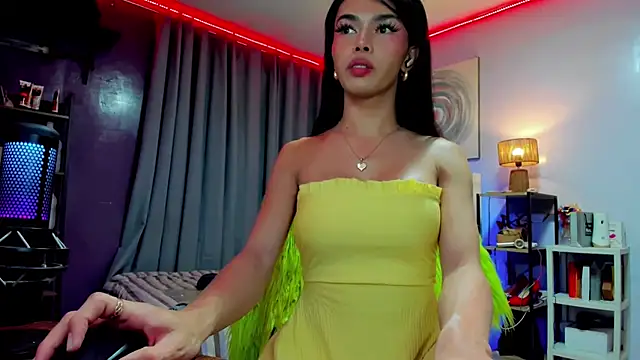 Snapshot of Amethyst_ts chatting on October 2025 03:45:01 PM Amethyst ts online show from October 2025 03:45:01 PM