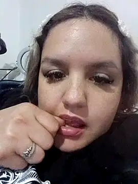 Snapshot of shaynarg chatting on September 2025 04:57:01 AM shaynarg online show from September 2025 04:57:01 AM