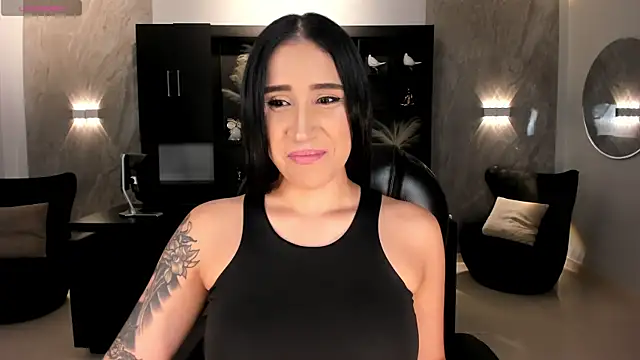 NickyLawson online show from October 2025 04:44:01 AM