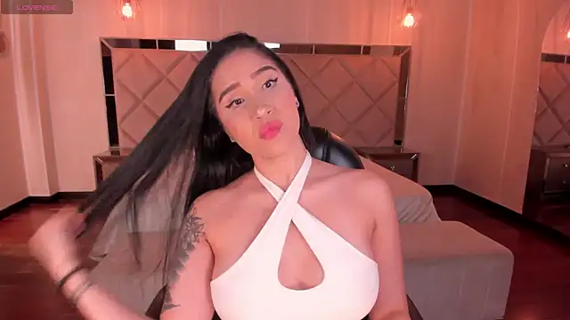 NickyLawson online show from November 2025 03:32:01 AM