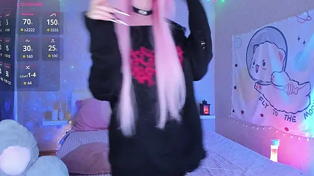 Misty Shadow online show from November 2025 09:20:02 PM