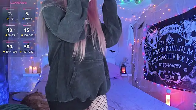 Misty Shadow online show from November 2025 10:59:02 PM