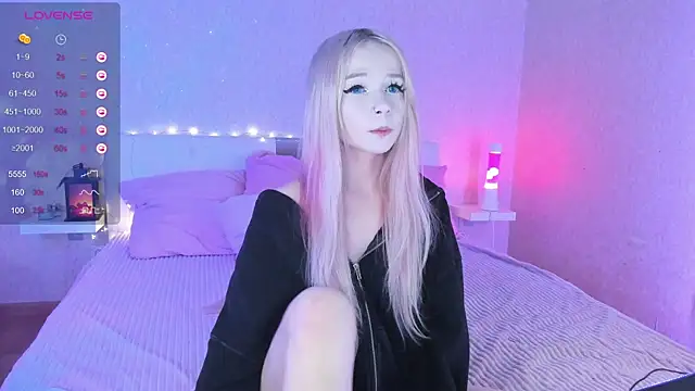 Snapshot of Misty_Shadow chatting on January 2025 08:26:01 PM Misty Shadow online show from January 2025 08:26:01 PM