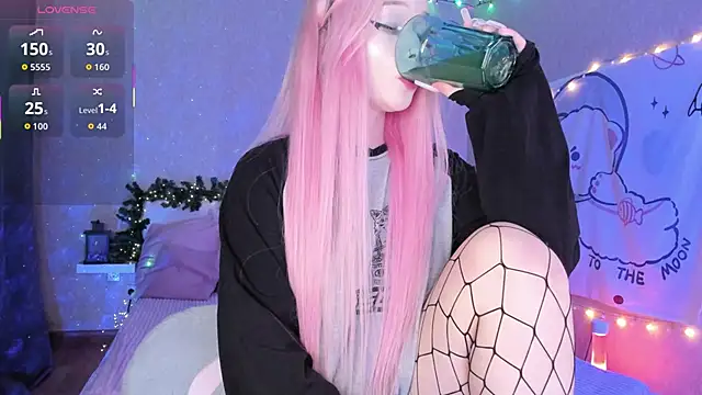 Misty Shadow online show from April 2026 10:01:01 PM