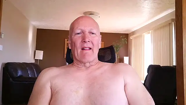 Snapshot of BasicAnt chatting on May 2026 02:42:01 PM BasicAnt online show from May 2026 02:42:01 PM