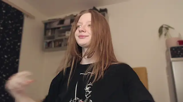Snapshot of mollytuck chatting on January 2025 02:04:01 PM mollytuck online show from January 2025 02:04:01 PM