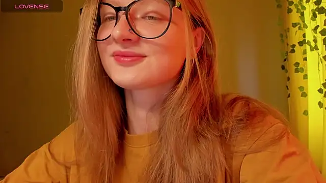 Snapshot of mollytuck chatting on June 2026 01:09:02 PM mollytuck online show from June 2026 01:09:02 PM