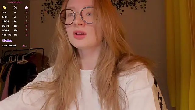 mollytuck online show from March 2026 03:52:02 PM