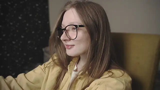 Snapshot of mollytuck chatting on February 2025 02:02:02 PM mollytuck online show from February 2025 02:02:02 PM