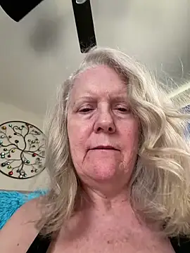 Snapshot of Kaitlyn_Winters chatting on February 2026 07:36:01 PM Kaitlyn Winters online show from February 2026 07:36:01 PM