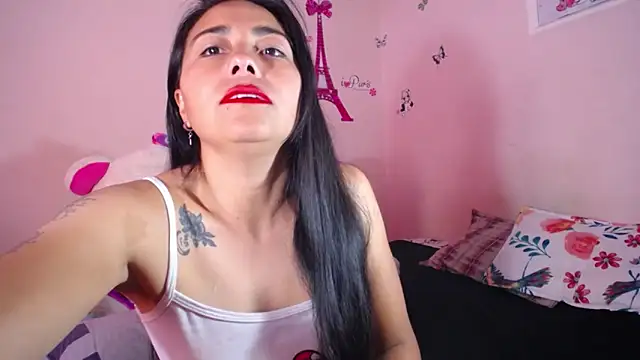 hanna girl21 online show from June 2026 08:03:02 PM