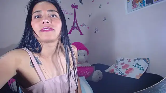 hanna girl21 online show from June 2026 10:59:02 PM