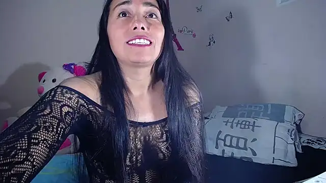 hanna girl21 online show from June 2026 01:58:02 AM