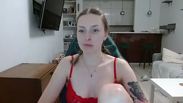 illusorycat online show from September 2025 09:15:01 PM