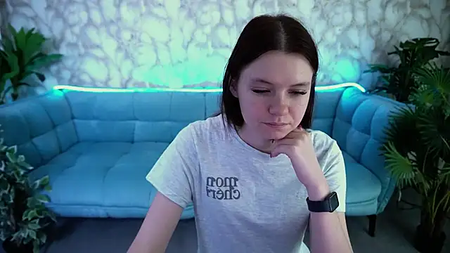 Snapshot of MaRich_Ka chatting on November 2025 06:47:01 AM MaRich Ka online show from November 2025 06:47:01 AM