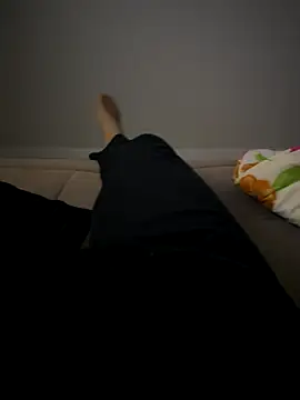 Snapshot of MAHKE12 chatting on October 2025 09:26:02 PM MAHKE12 online show from October 2025 09:26:02 PM