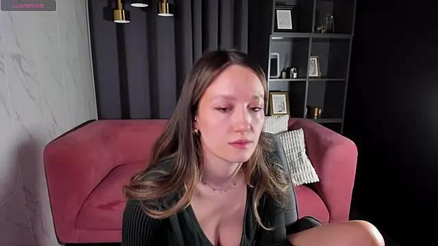 AgnesGoddess online show from March 2026 04:44:01 PM