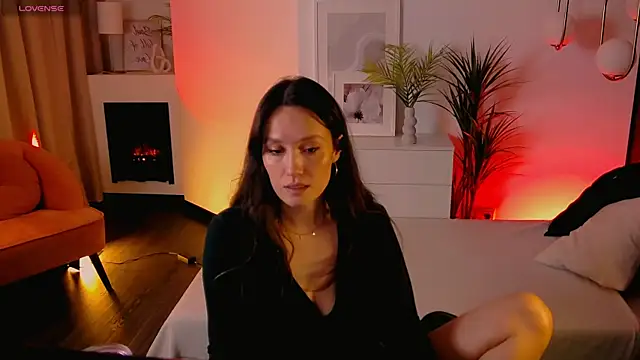 Snapshot of AgnesGoddess chatting on October 2025 07:46:02 AM AgnesGoddess online show from October 2025 07:46:02 AM