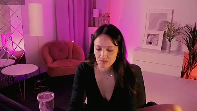 Snapshot of AgnesGoddess chatting on September 2025 08:54:01 AM AgnesGoddess online show from September 2025 08:54:01 AM