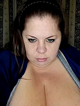 Ginabig online show from November 2025 03:11:01 AM