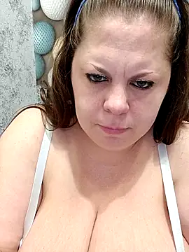 Ginabig online show from March 2026 06:28:02 AM