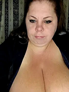 Ginabig online show from October 2025 04:44:02 AM