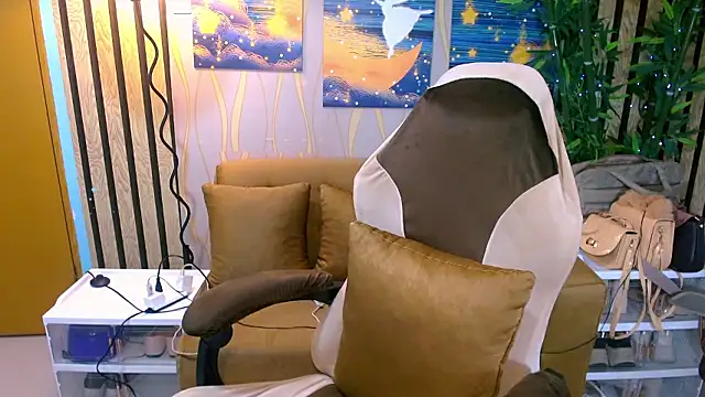 Snapshot of UrSweetKatCakes chatting on January 2026 11:55:01 PM UrSweetKatCakes online show from January 2026 11:55:01 PM