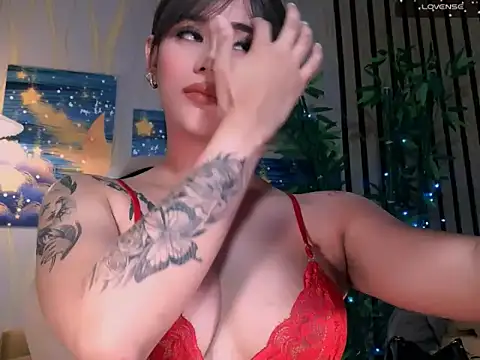 UrSweetKatCakes online show from May 2026 10:12:01 PM