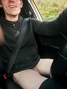 utoopia777 online show from September 2025 04:49:02 PM