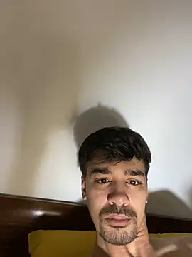 Hermanooooooo online show from April 2026 06:37:02 AM