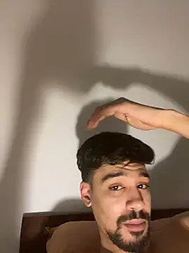 Hermanooooooo online show from December 2024 01:08:01 AM