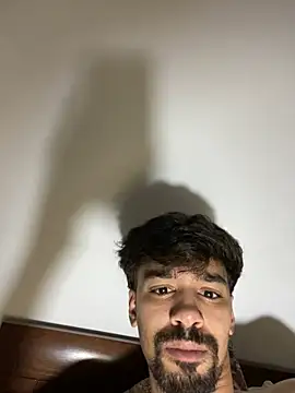 Hermanooooooo online show from February 2026 07:41:01 AM