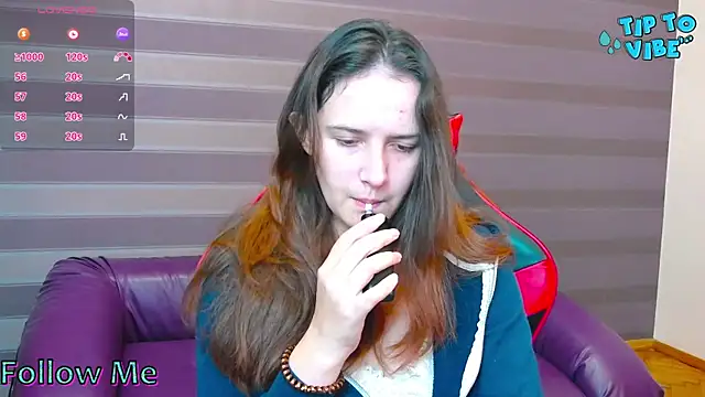 iris nikhols online show from September 2025 11:49:02 PM